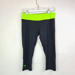🌵 Under Armour Women's HeatGear Sonic Capri - Black & Neon Green